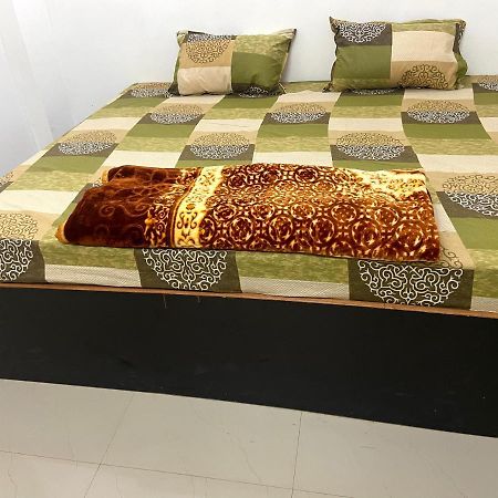 Garuda Guest House Bénarès Extérieur photo