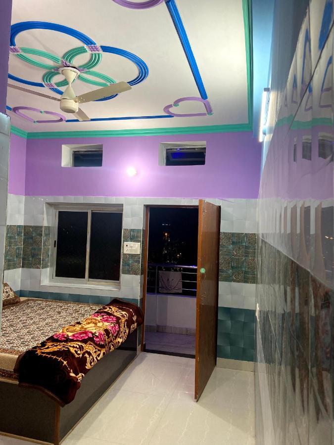 Garuda Guest House Bénarès Extérieur photo